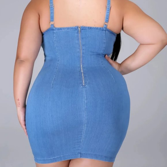 Plus Size Women Elegant Basic Denim Sleeveless Bodycon Slip Dress - Picture 3 of 12